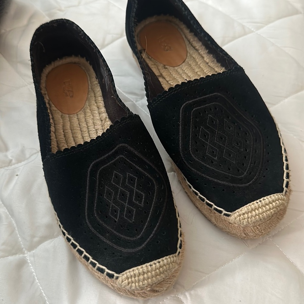 Ugg shoes